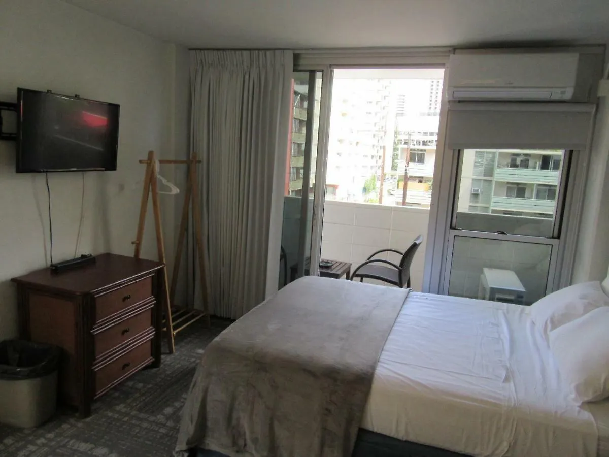 Waikiki Central Hotel - No Resort Fees ホノルル