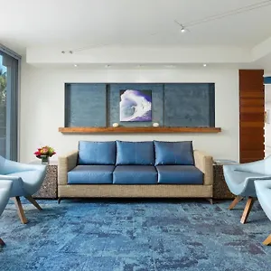 Courtyard By Marriott Waikiki **** Honolulu