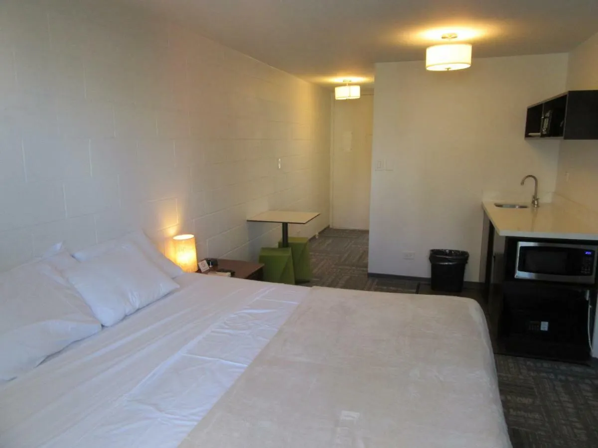 Waikiki Central Hotel - No Resort Fees Honolulu United States