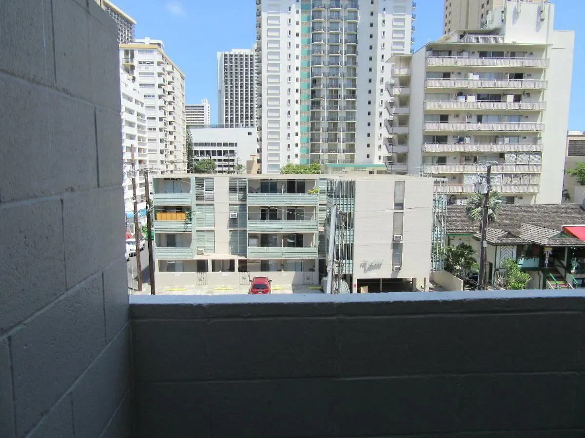 Waikiki Central Hotel - No Resort Fees Honolulu
