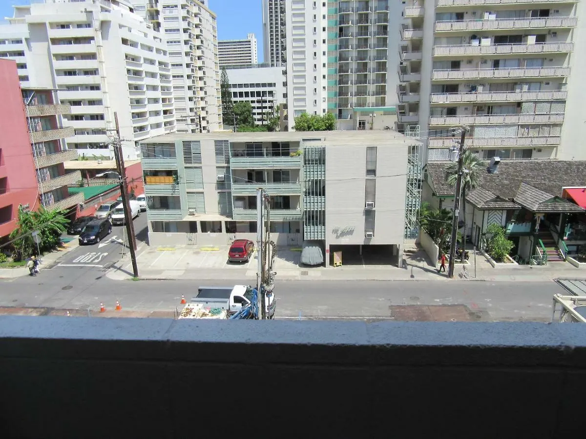 Waikiki Central Hotel - No Resort Fees Honolulu